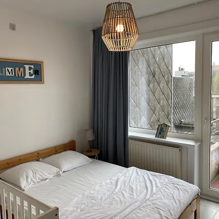 Апартаменты Near Sandy Beaches, Cleaning Included *