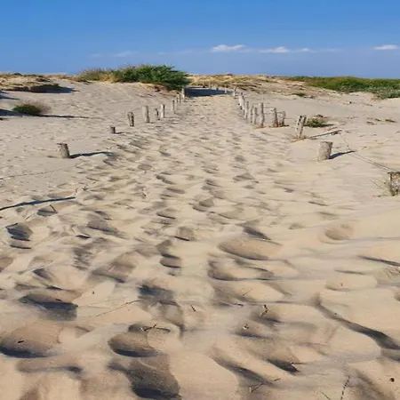 Near Sandy Beaches, Cleaning Included * Ньивпорт