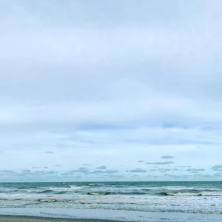 Near Sandy Beaches, Cleaning Included * Nieuwpoort